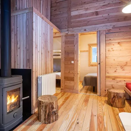 Huttopia Champagny En Vanoise Parque de Campismo La Plagne